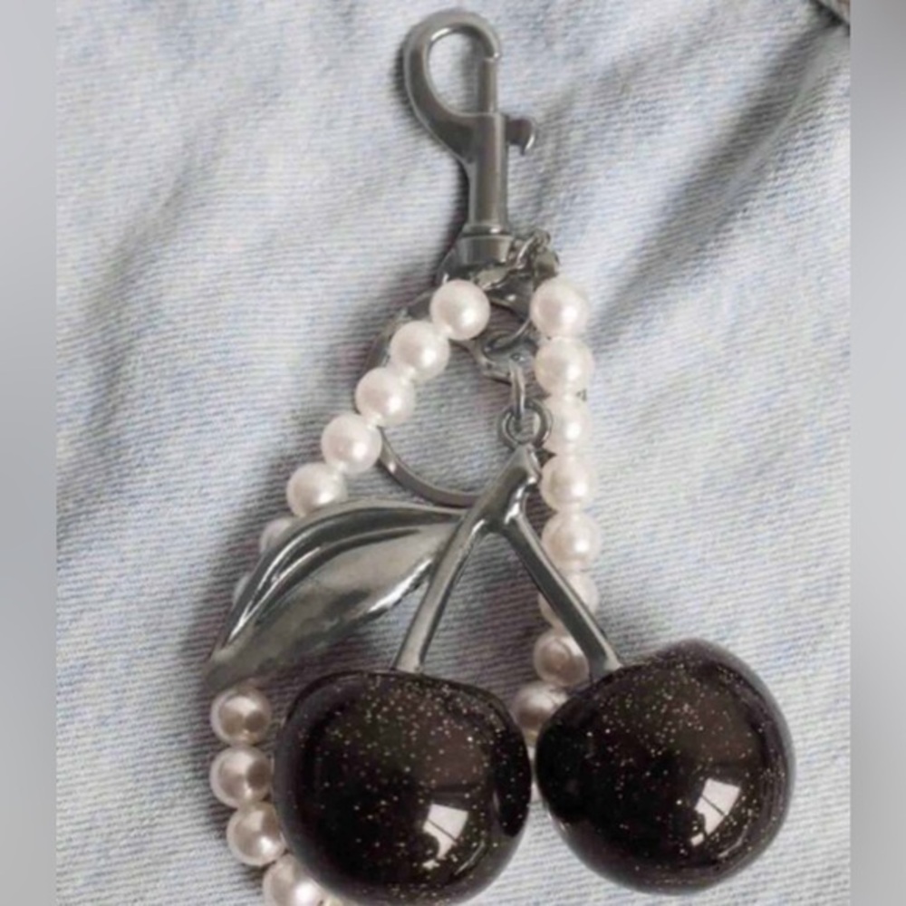 ✨NEW✨ Black Glitter Sparkling Cherry Keychain with Pearls Purse Bag charm